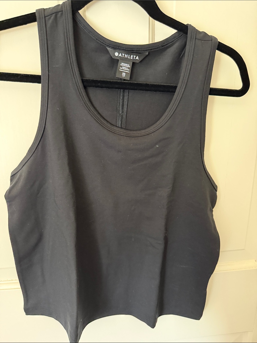 Athleta Black Scoop-Neck Performance Tank